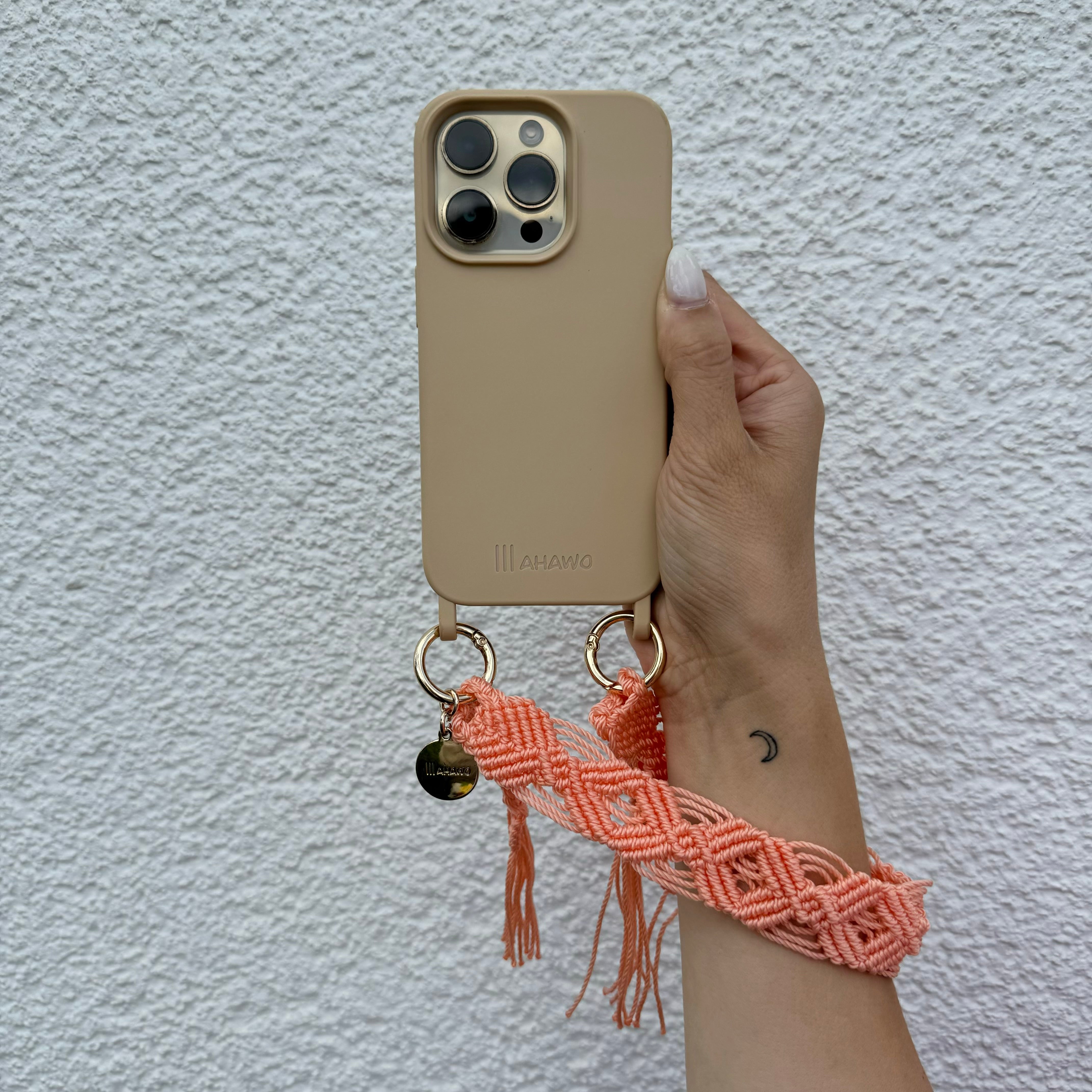 Short Phone Strap "Peach Fuzz"