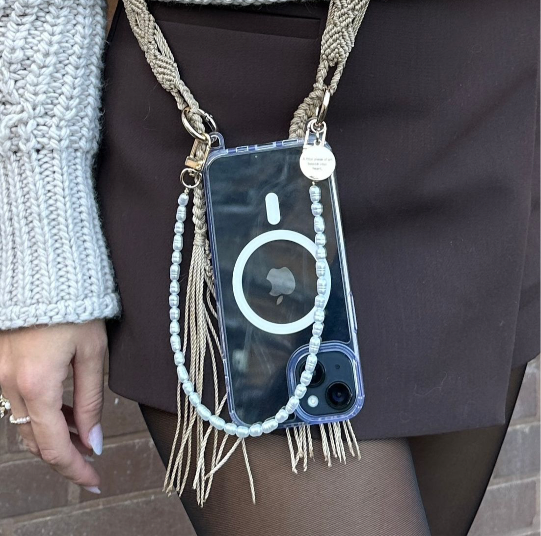 Phone Case Clear MagSafe & Removable Eyelets