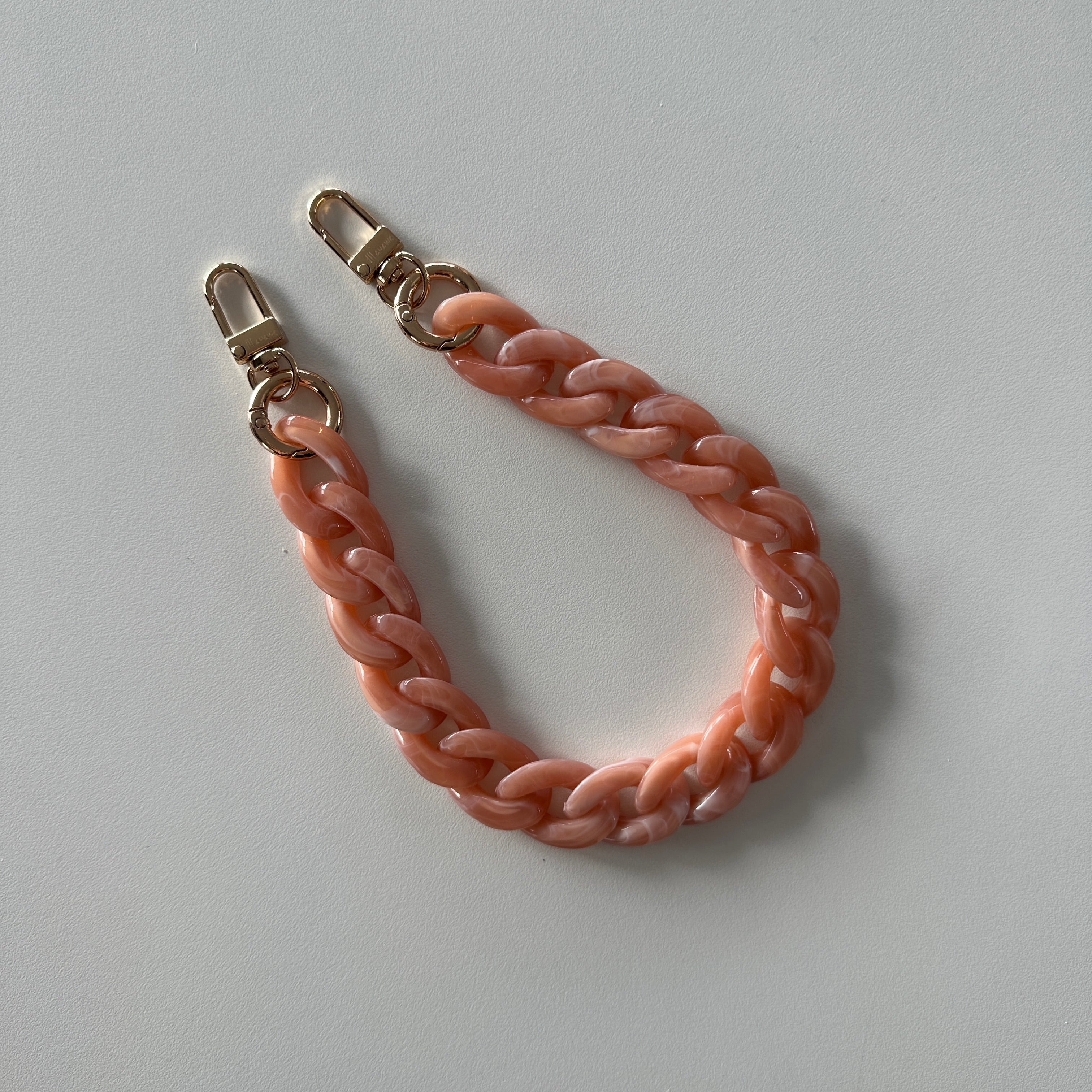 Short Chain Strap Rose